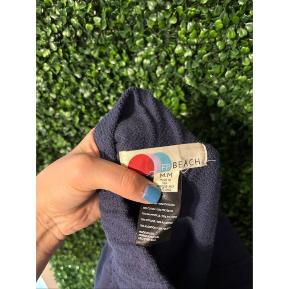 Free People Beach Essential Gaucho Pants Navy Blue Mid Rise Cropped Wide Leg Med - Picture 5 of 5